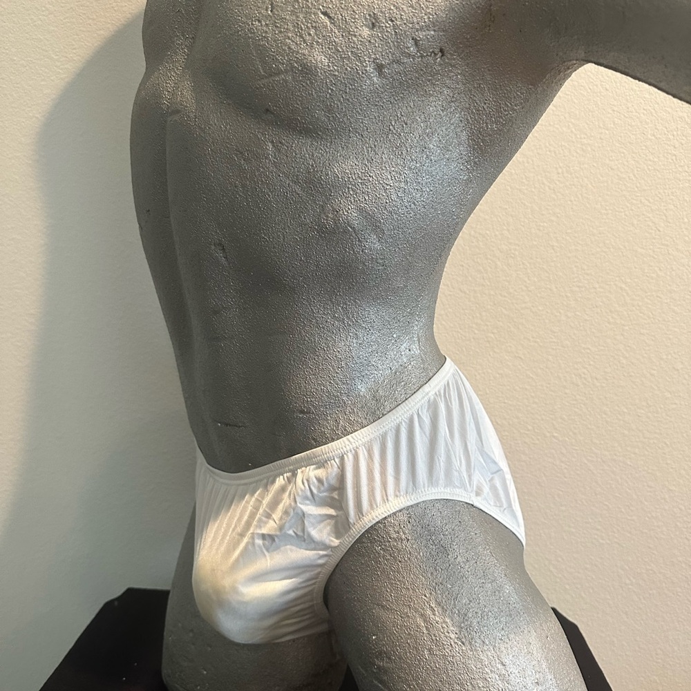 Full Seat Tricot Brief - White thin waist band —136 thin XXX